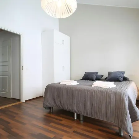 Spacious For 4 With Sauna